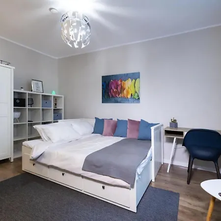 Appartement Casa Luminoasa Cu Gradina Privata *
